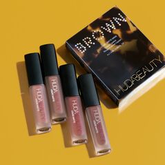 Brown Obsessions Liquid Matte Minis, Lipstick - Trademart.pk