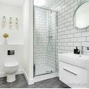, Simple Shower Room - Trademart.pk