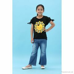 Yellow Bee Girls Black T-Shirt, Girls Tops & Tees - Trademart.pk
