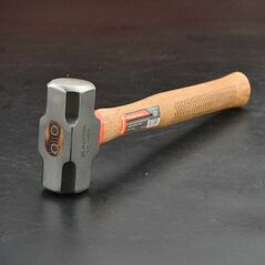 Harden Sledge Hammer Wood Handle 3lb, Hammers - Trademart.pk