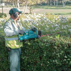 Makita X2 XHU04Z 18V LXT Lithium-Ion 36V Cordless Hedge Trimmer - Bare Tool, Hedge Trimmers - Trademart.pk