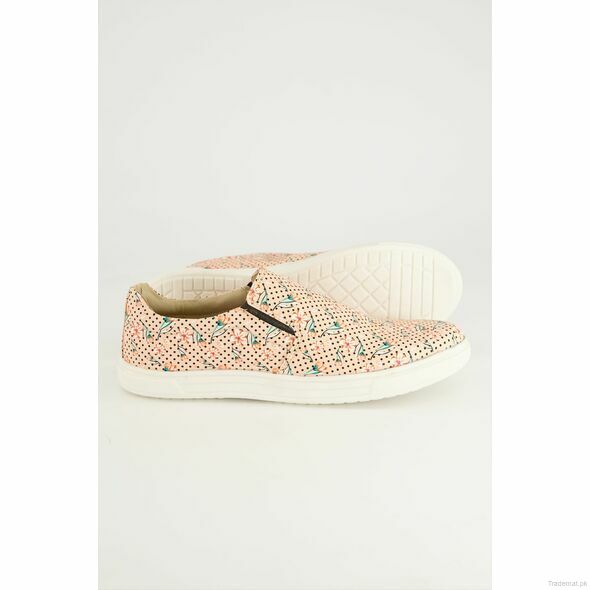 Miles Women Pink Printed Slip-On Sneakers, Sneakers - Trademart.pk