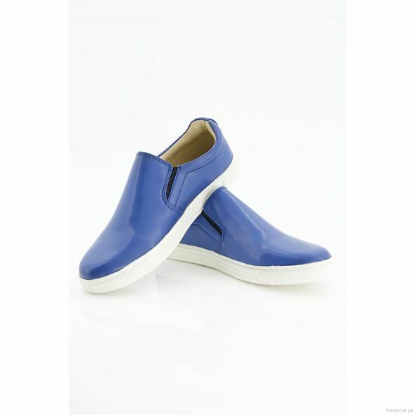 Miles Women Blue Solid Slip-On Sneakers, Sneakers - Trademart.pk